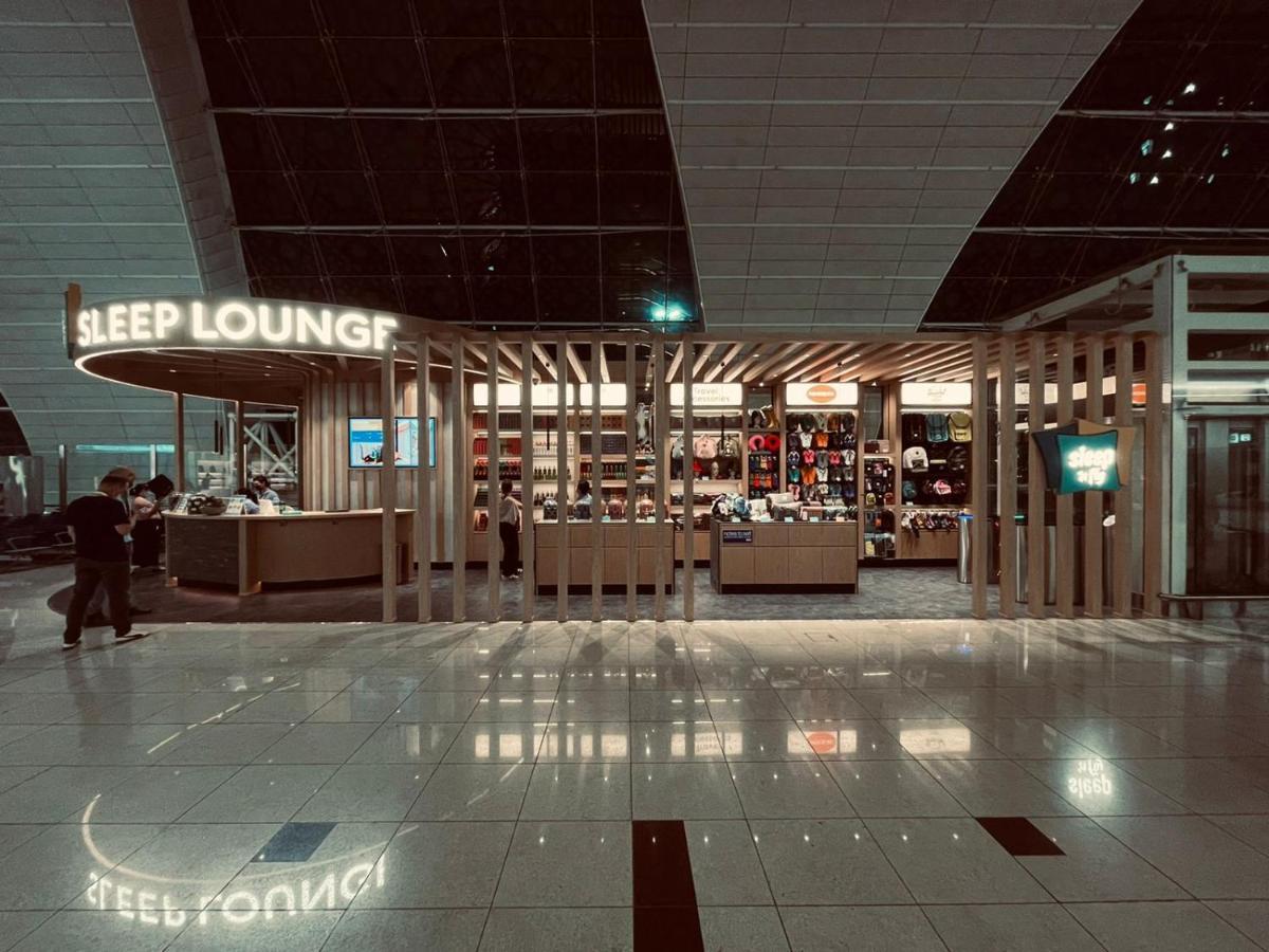 Hotel Sleep 'N Fly Sleep Lounge, B-Gates Terminal 3 - Transit Only Dubái Exterior foto